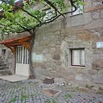 Casa Da Lameira Ii By Casas *