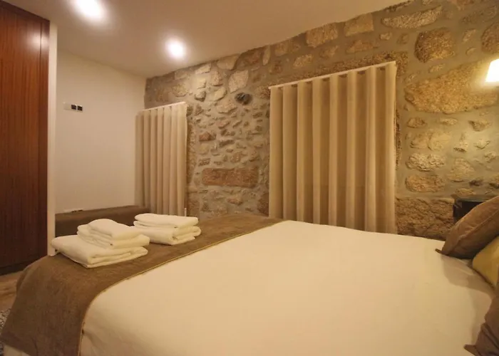 Casa Da Lameira Ii By Casas